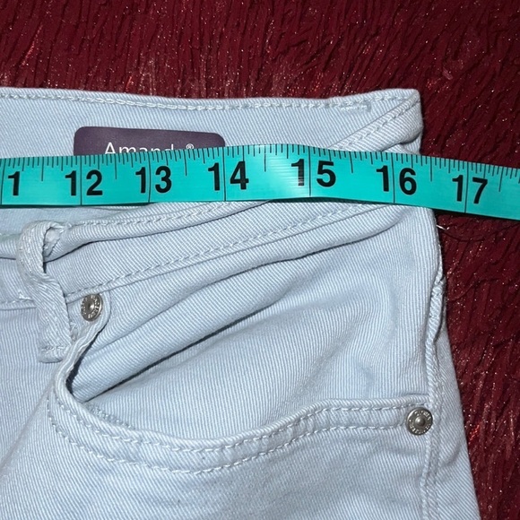 Gloria Vanderbilt Amanda Classic Tapered light wash Jeans Sz 14 - Picture 8 of 14